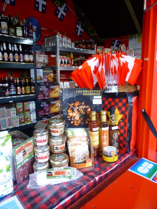 Chalet de produits du Canada au marché de noël de Boulogne Billancourt