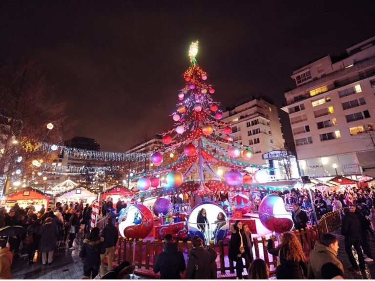 magnifique manege sapin boulogne billancourt